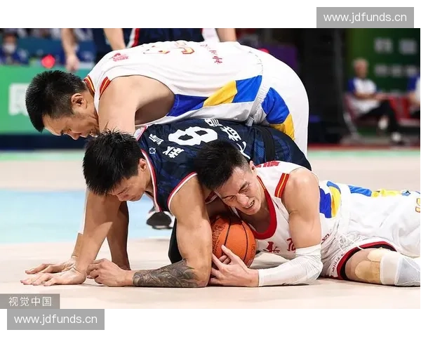 出界球引发的边线攻防策略与比赛节奏变化深度解析