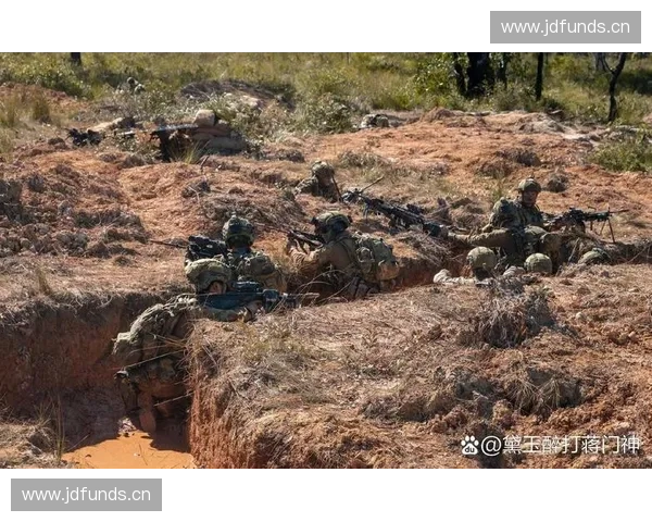 攻防转换视角下的现代战争发展趋势与战略应对探析